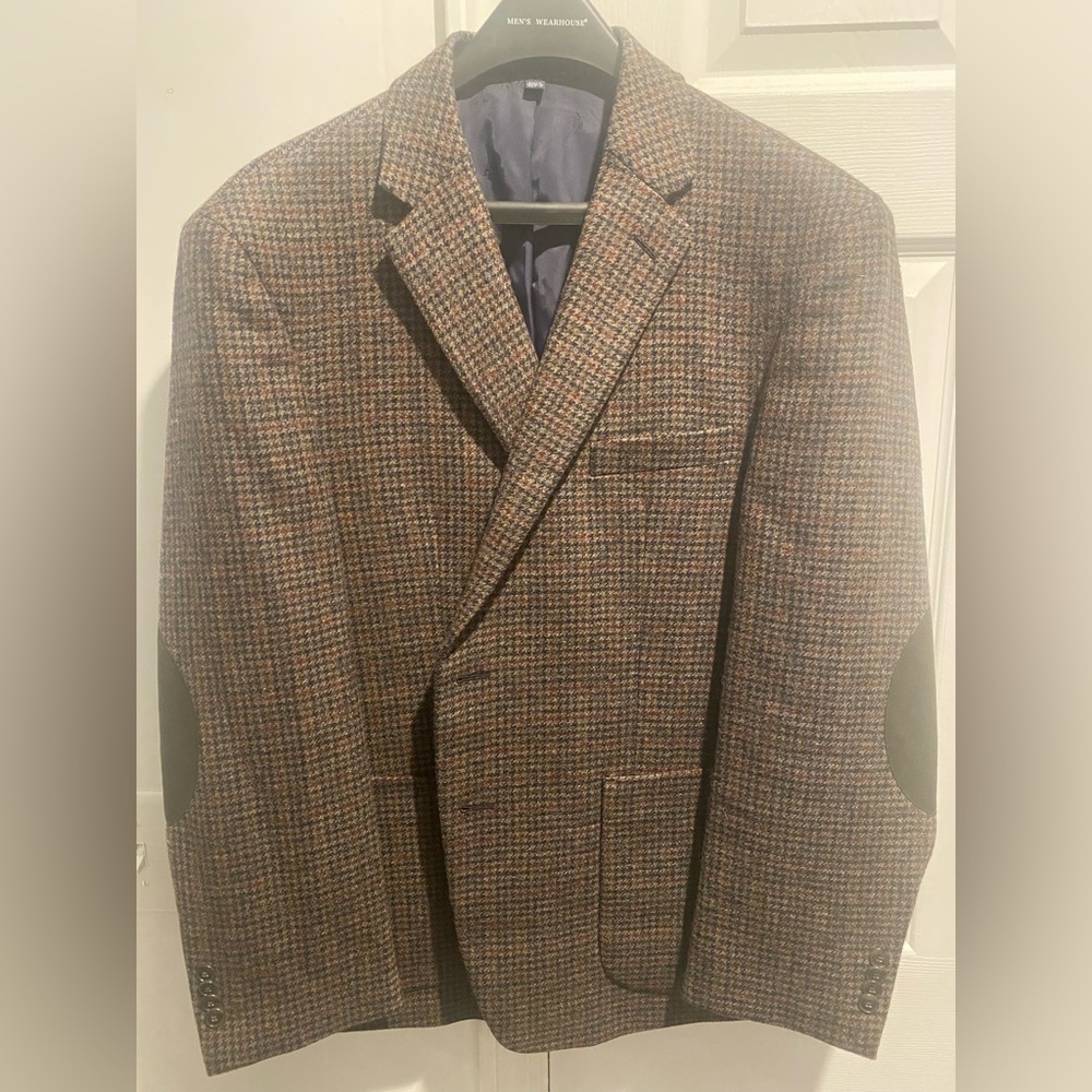 Jos A Bank Tweed Houndstooth Sportcoat W/Elbow Patches